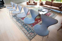 Arne Jacobsen, spisebord m. stole, 7'er stole og