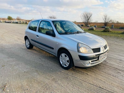 Renault Clio II, 1,2 16V Family Authentique, Benzin, 2006, km 131000, sølvmetal, nysynet, ABS, airba