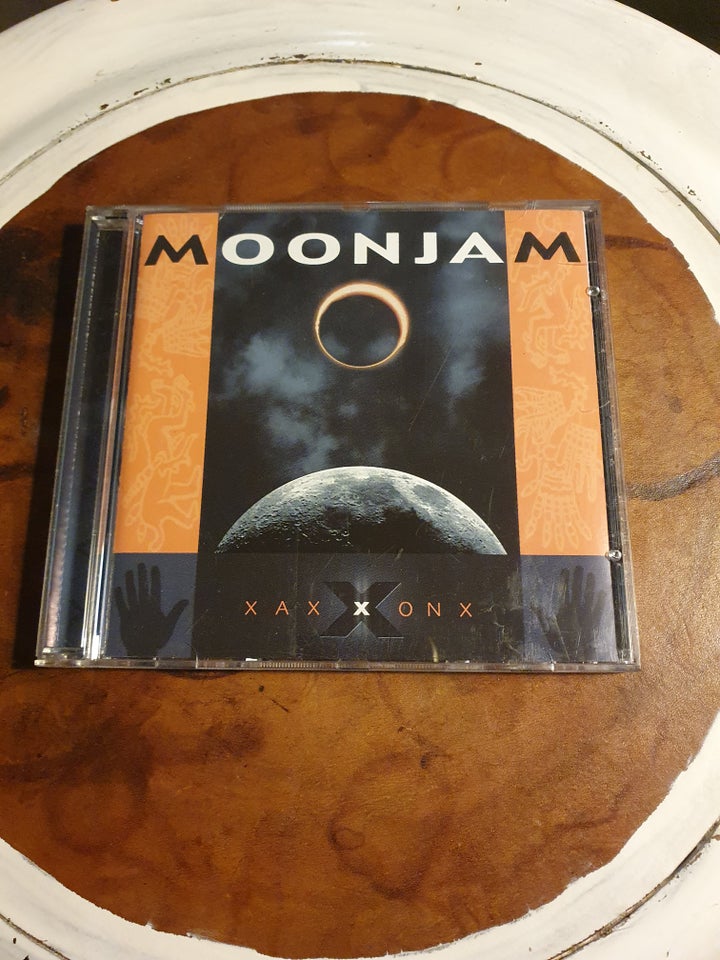 Moonjam: XAX XONX, pop