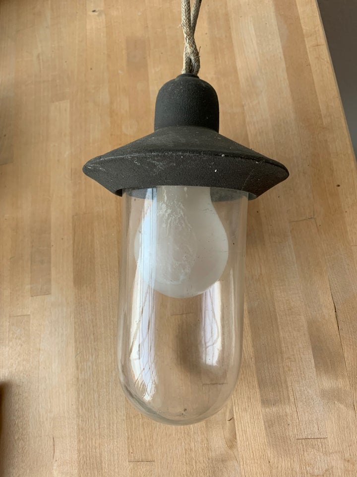 Retro staldlampe