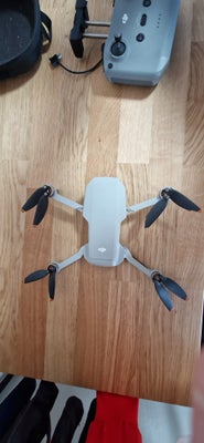Mini 2, DJI, Efter jeg ikke rejser så meget mere, og købte dronen til det formål vil jeg gerne sælge