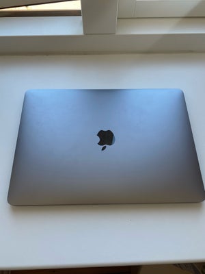 MacBook Pro, MacBook pro 2017, 2,3 GHz Dual-Core Intel Core i5 GHz, 8 GB ram, 256 GB harddisk, Rimel