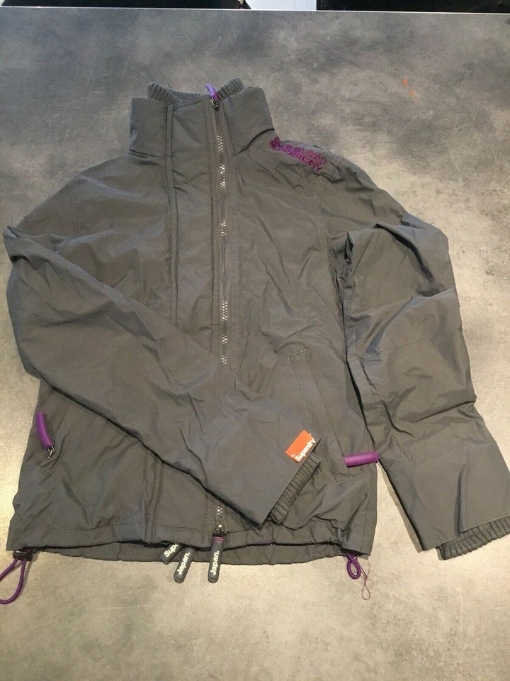 Windbreaker, str. 34, Superdry