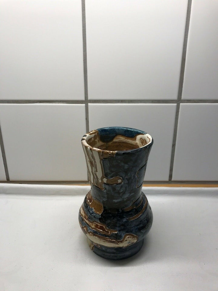 Vase, Keramik , 110 år gl.