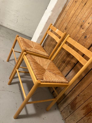 Andet, 2 fine og solide stole 
Fejler intet 

Samlet pris 

Afhentes i Brønshøj 