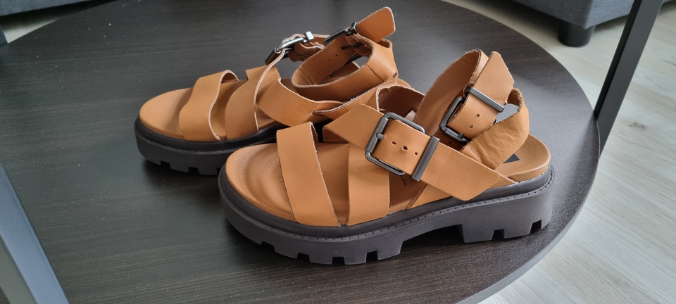 Sandaler, str. 36,5, Mark&Spencer