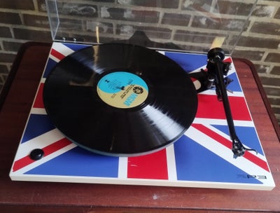 Pladespiller, Rega, RP3, God, Union Jack. Elys 2 i fin form og hvid rem upgrade.