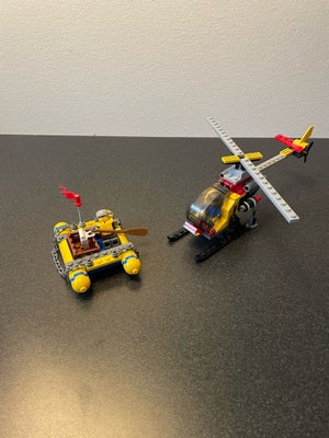 Lego andet, 2230, Helicopter and Raft

Komplet sæt med alle klodser og minifigurer. Byggevejledning 