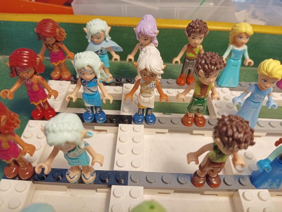 Lego blandet, Lego Friends og Elvie figur
