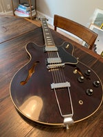 Elguitar, Gibson Es-335