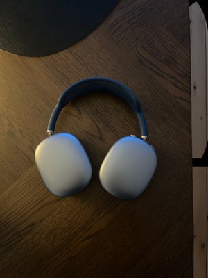 headset hovedtelefoner, Apple, AirPods Max, Perfekt, AirPods Max

I super god stand

Kan afhentes på