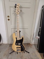 Fender Custom Bass Copy