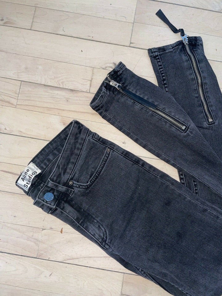 Jeans, Acne Studios , str. 24