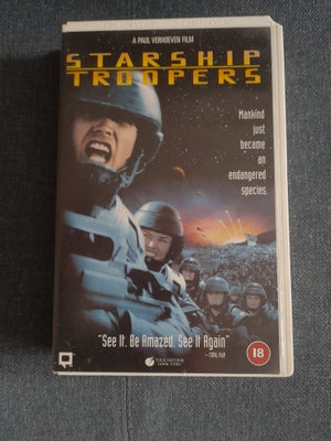 Science Fiction, Starship Troopers, instruktør Paul Verhoeven, Big box VHS udgave. Uden dansk tekst.