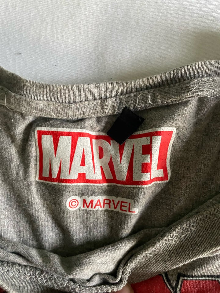 T-shirt, T-shirt, Marvel