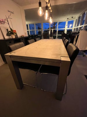Spisebord, Beton / rustfri stål, b: 90 l: 200, Betonbord med rustfristål ramme. 
Bordpladen er todel