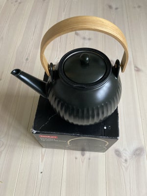 Porcelæn, Tekande, Bodum Douro, Tekande, i sort porcelæn, stålfilter, 1.5 l.
Aldrig brugt. I origina