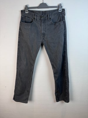 Jeans, Levi's, str. 34, grå , bomuld , Næsten som ny, Lækre Levi's jeans i str. 34/32
De har en livv