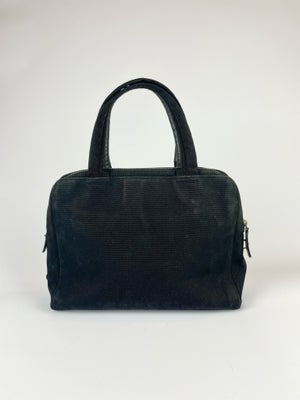 Festtaske, Prada, denim, Prada håndtaske i sort denim 

God stand 

Størrelse 
25 x 35 x 11
