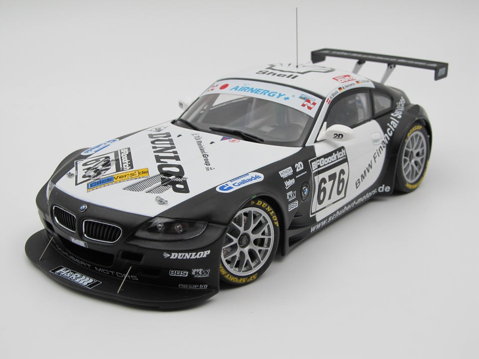 1/18 オートアート BMW Z4-