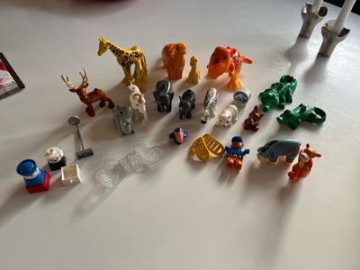 Lego Duplo, Dyr, Lego duplo dyr. Forskellige dyr - nogle med “ forældre “. Og et par løse klodser og