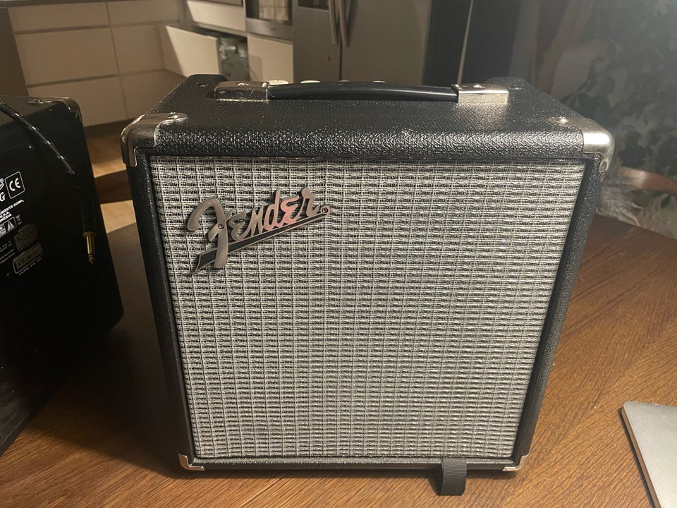 Guitaramplifier, Fender Rumble 15, 15 W