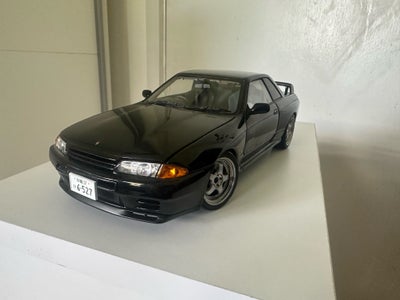 Modelbil, AUTOart Nissan Skyline R32 GT-R V-Spec II, skala 1/18, Sælger denne sjældne R32 skyline, f