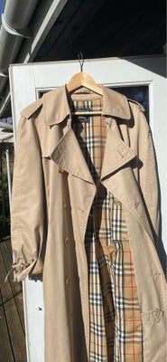 Trenchcoat, str. 44, Burberry,  God men brugt, Nice vintage Burberry trenchcoat, som desværre er for