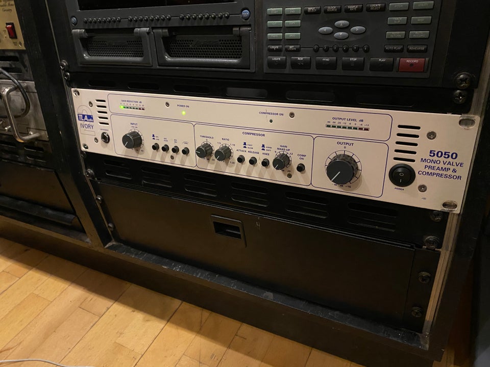 Rør mic preamp & comp, TL Audio Ivory 5050 – dba.dk – Køb og Salg af Nyt og  Brugt