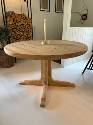 Spisebord, Massivt kraftigt pommersk fyrretræ  , Skandinavisk design , b: 120 l: 120, Super lækkert 