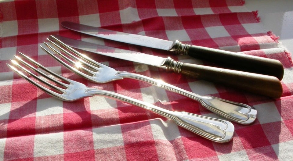 Bestik, 2 knive 2 gafler, bestående af