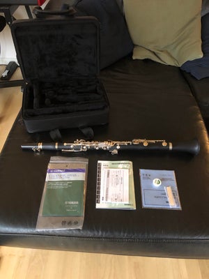 Klarinet, Yamaha Yamaha YCL-255S Klarinet Bb kunststof, inkl Etui, Jeg sælger min klarinet, da jeg d