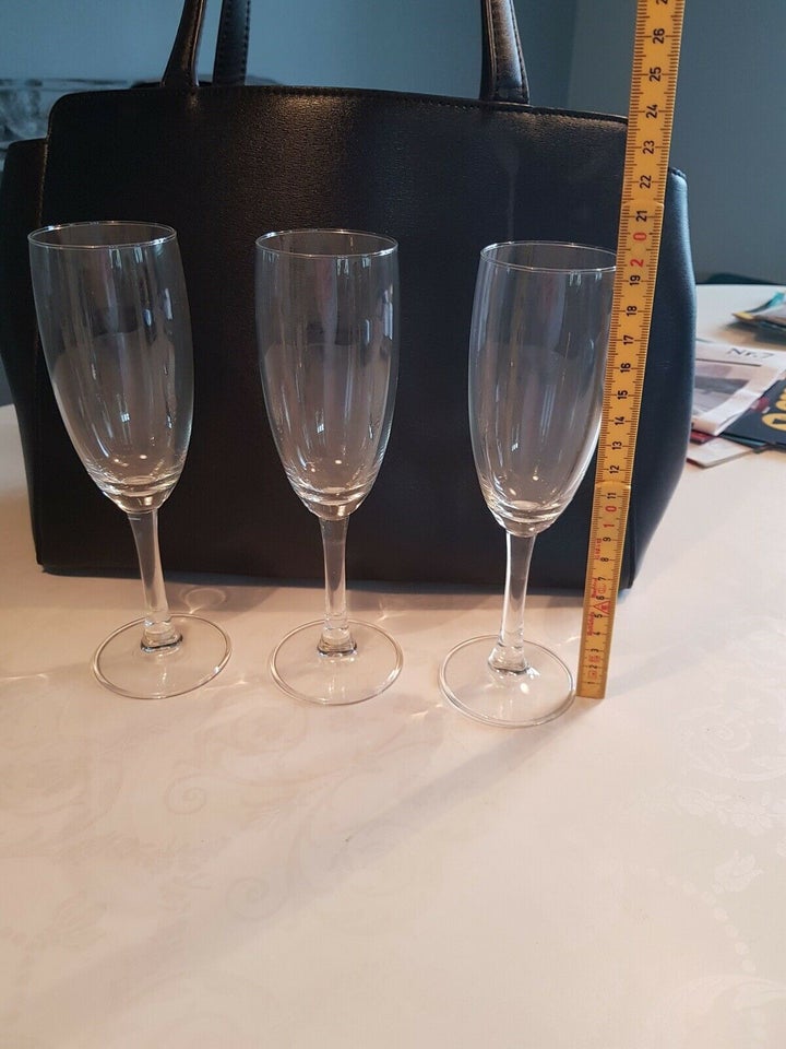 3 champagneglas