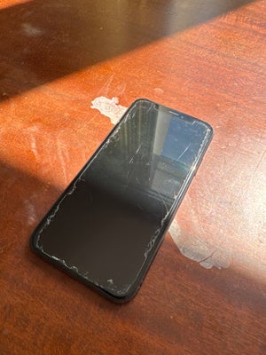 iPhone X, 64 GB, sort, God, iPhone X sælges med panserskærm (panserskærm har hakker i kanterne og et