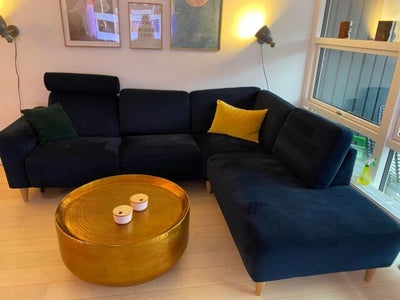 Hjørnesofa, velour, 5 pers. , Nova Modular, Hjørnesofa, velour, 5 pers. , Nova Modular

Mørkeblå hjø