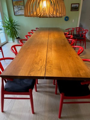 Spisebord, Ege planker, b: 100 l: 400, 3 års gammel egeplankebord nypris 35000 står i brenderup på f