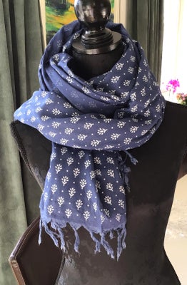 Tørklæde, Tørklæde, Indien, str. 125 x 170 cm,  Mørkeblå,  Viskose,  Ubrugt, Sjovt tørklæde fra Indi