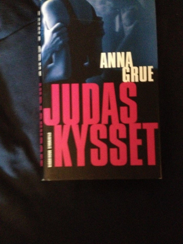 Judas Kysset, Anna Grue, genre: krimi og spænding