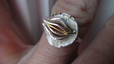 Ring, sølv, Vintage GIFA 925 sølv, Vintage sølv ring med guld eller guldbelagt streg
Stemplet GIFA 9