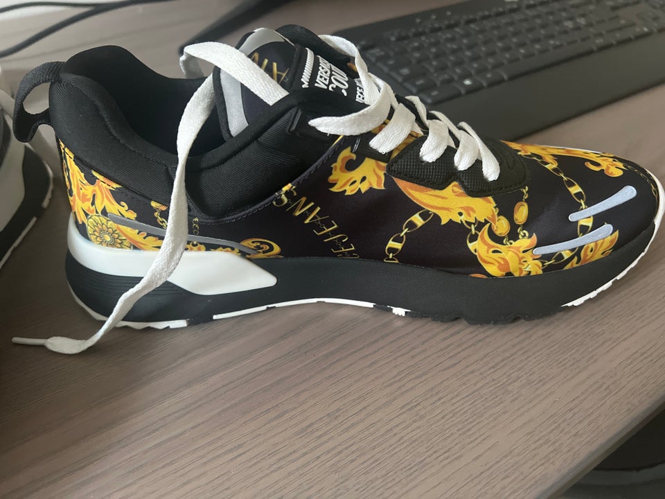 Sneakers, Versace , str. 43