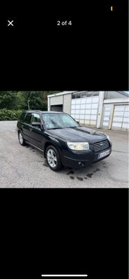 Subaru Forester, 2,0 X aut. AWD, Benzin, 4x4, aut. 2006, km 276000, sort, træk, nysynet, airconditio