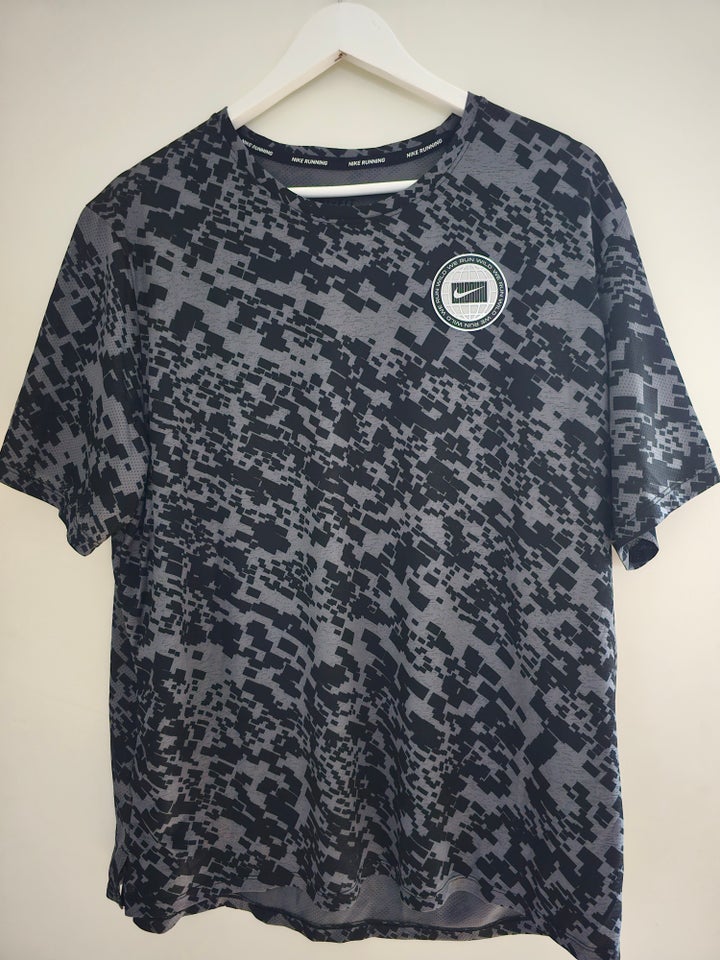 T-shirt, Nike, str. XL