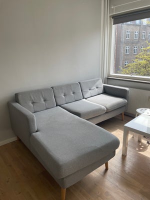 Sofa, Gratis
Pick up in Østerbro for free on friday 10 may
Can also give you the IKEA square table a