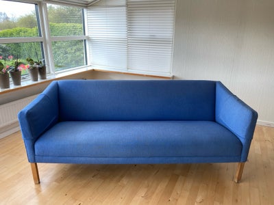 Sofa, uld, 3 pers. , Ukendt mrk, 60’er sofa - ombetrukket i 1990’erne til blå uld (oprindelig brun).