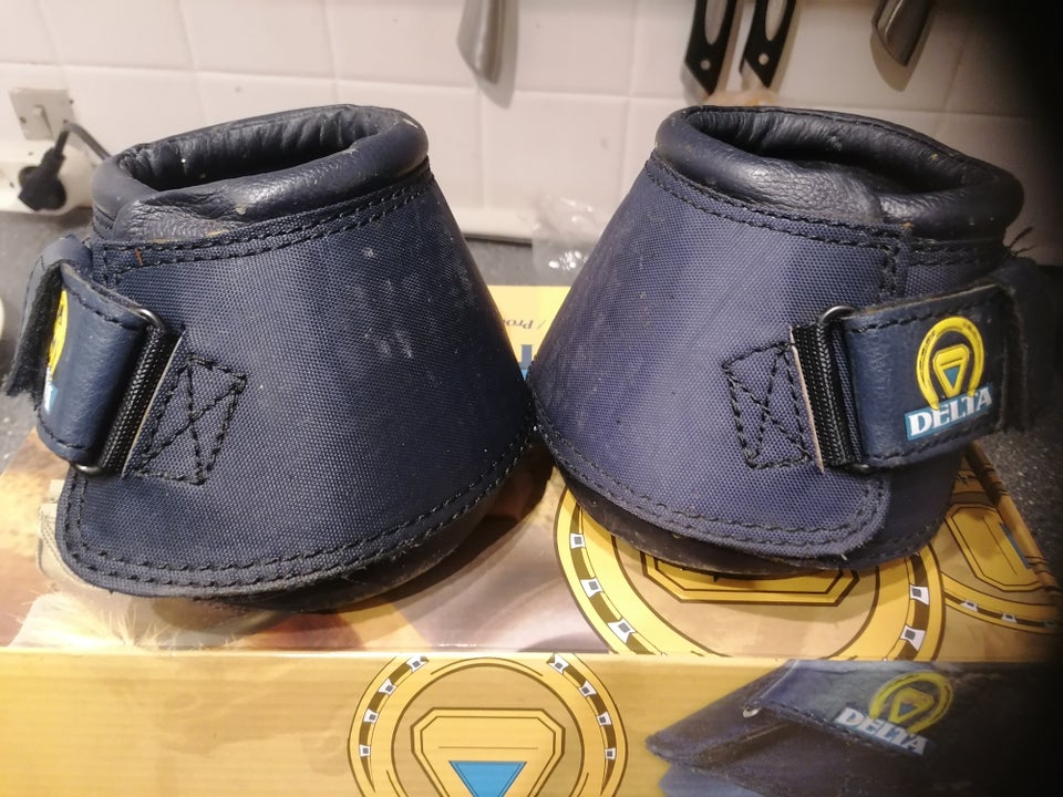 Delta hoof outlet boots