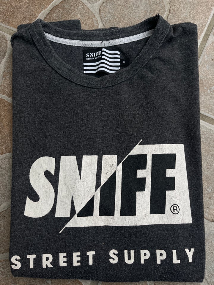 T-shirt, Gant, Sniff