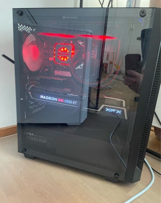 Selvbyg, Rx6900xt, 32 GB ram, 1tb GB harddisk, Perfekt, Selvbyg gamer pc. Kører alt hvad du smider e