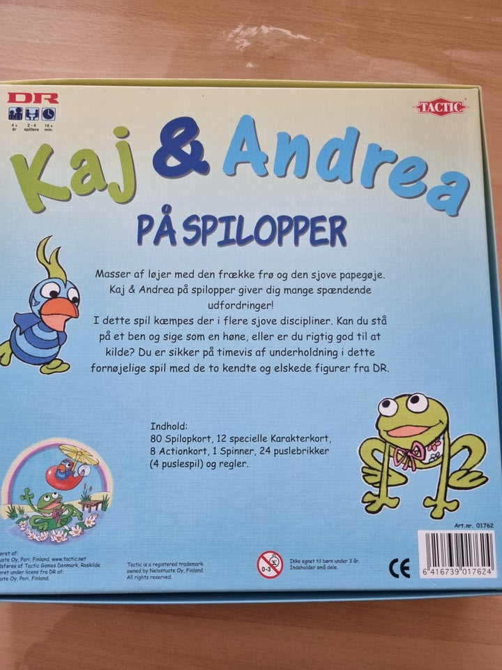 Kaj og Andrea på spilopper., Børnespil, brætspil