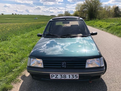 Peugeot 205, 1,4 Forever, Benzin, 1994, km 177000, grønmetal, 3-dørs, centrallås, 15" alufælge, Peug