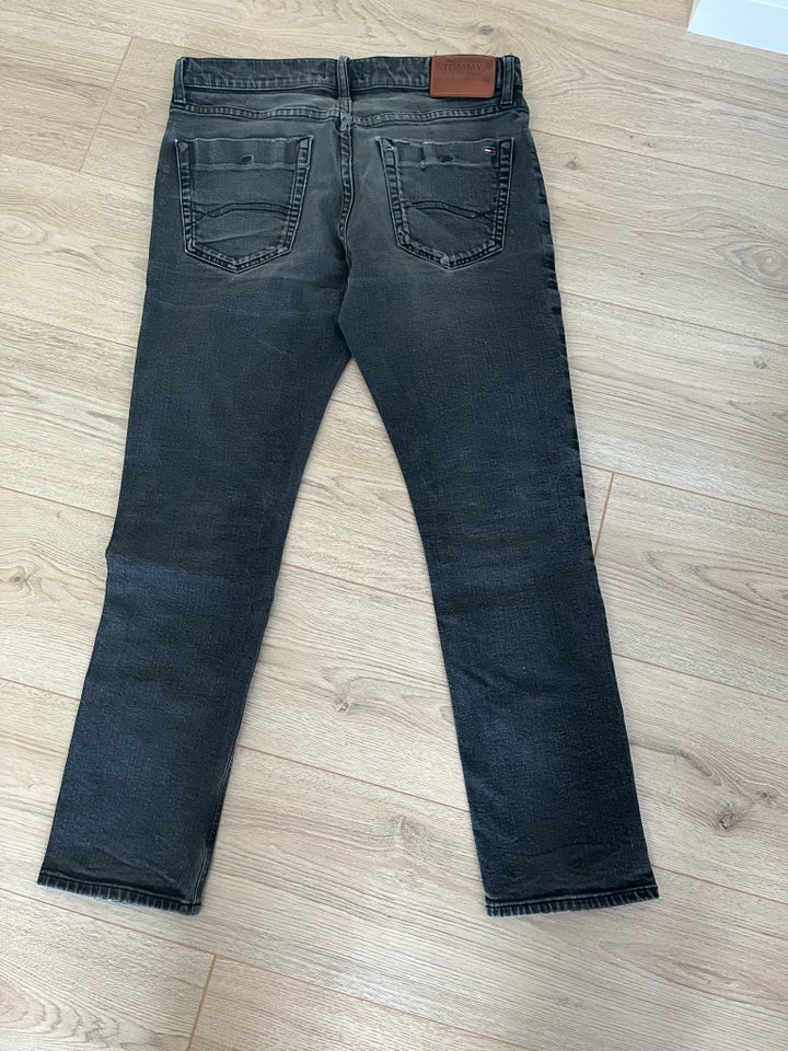 Jeans, Tommy Jeans, str. 32